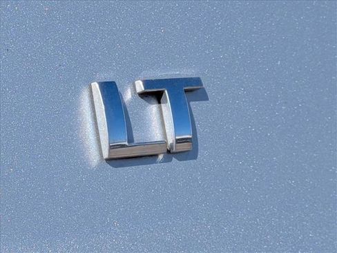 Used 2016 Chevrolet Tahoe LT image 3