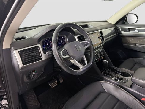 Used 2022 Volkswagen Atlas SEL Premium AWD/4WD image 10