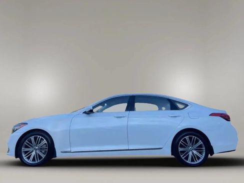 Used 2018 Genesis G80 3.8 RWD image 6