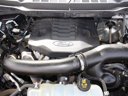 Certified 2022 Ford F150 XLT w/ Equipment Group 301A Mid image 22