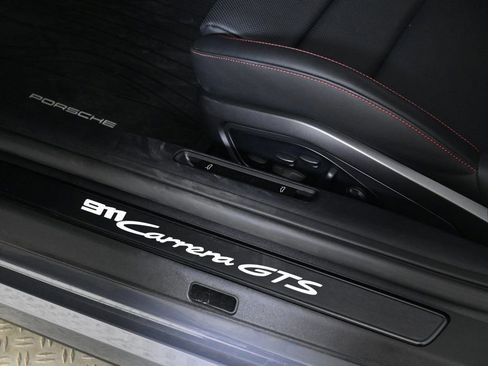 Certified 2025 Porsche 911 GTS image 29