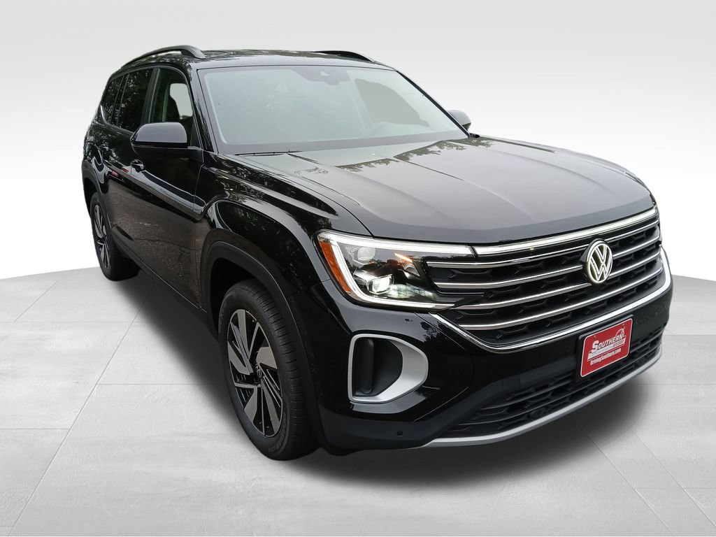 Used 2026 Volkswagen Atlas SE FWD image 7