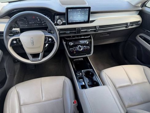 Used 2022 Lincoln Corsair FWD w/ Equipment Group 101A image 18