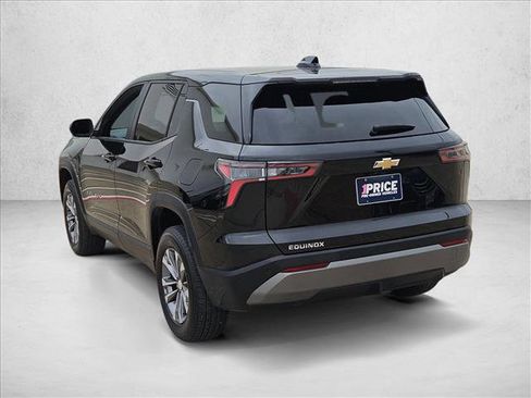 Used 2025 Chevrolet Equinox LT image 23