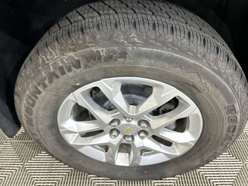 Used 2020 Chevrolet Traverse LT AWD/4WD image 10