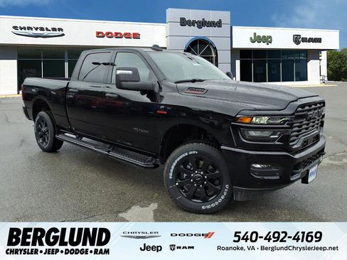 New 2026 RAM 2500 Big Horn AWD/4WD image 1