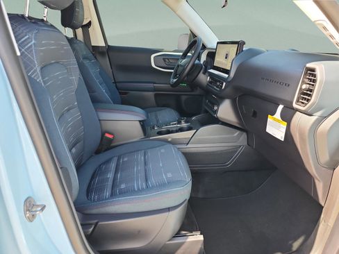 New 2025 Ford Bronco Sport Heritage w/ Convenience Package image 17