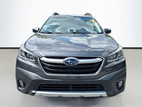 Used 2022 Subaru Outback Limited AWD/4WD image 2