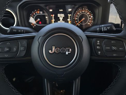 New 2026 Jeep Gladiator Sport AWD/4WD image 22