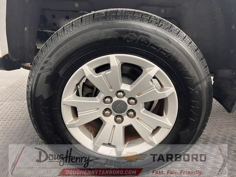 Used 2016 Chevrolet Colorado LT w/ LT Convenience Package RWD image 16