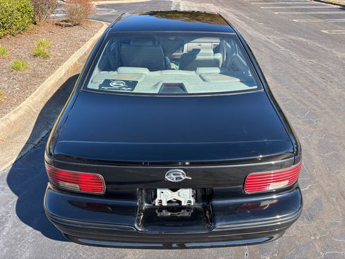 Used 1994 Chevrolet Impala SS image 7