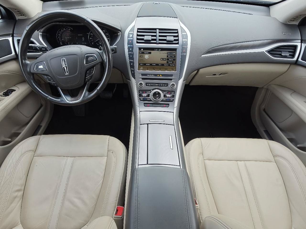 Used 2017 Lincoln MKZ Select w/ Select Plus Package AWD/4WD image 22