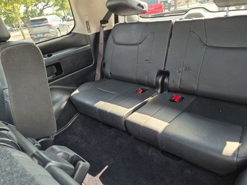 Used 2016 Lexus LX 570 4WD w/ Luxury Package image 14
