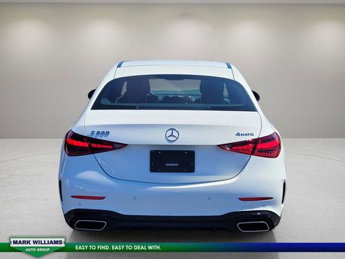 Used 2023 Mercedes-Benz C 300 4MATIC Sedan image 4