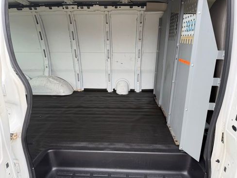 Used 2014 Chevrolet Express 1500 image 11