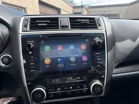 Used 2019 Subaru Outback 2.5i Limited AWD/4WD image 12