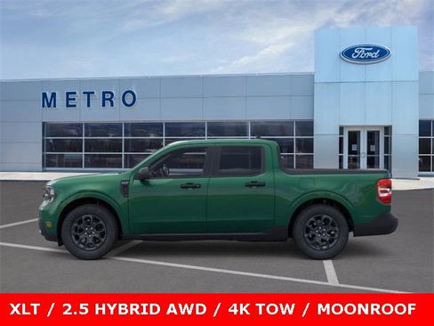 New 2025 Ford Maverick XLT w/ Equipment Group 301A image 32