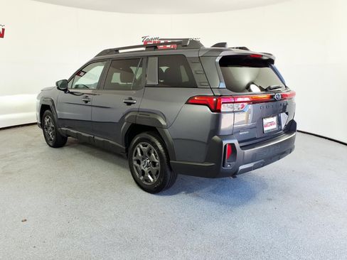 Used 2026 Subaru Outback Premium AWD/4WD image 7