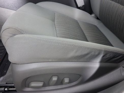 Used 2017 Chevrolet Impala LS w/ Protection Package image 24