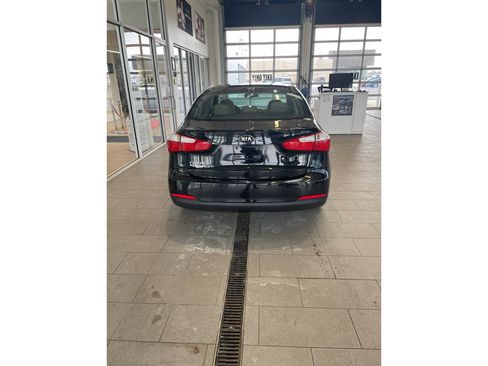 Used 2015 Kia Forte LX image 3