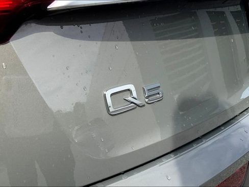 Used 2023 Audi Q5 2.0T Premium Plus image 32