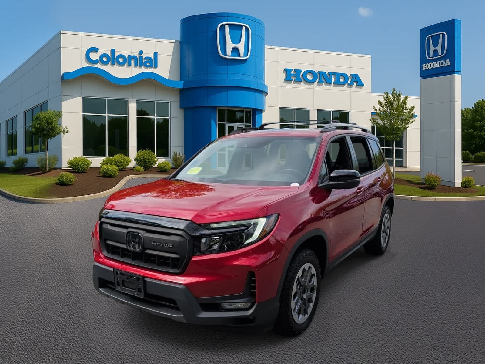 Used 2024 Honda Passport TrailSport image 2
