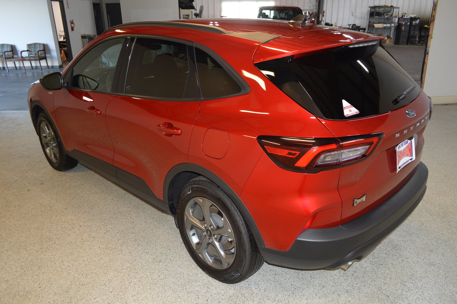 Used 2026 Ford Escape ST-Line FWD image 5