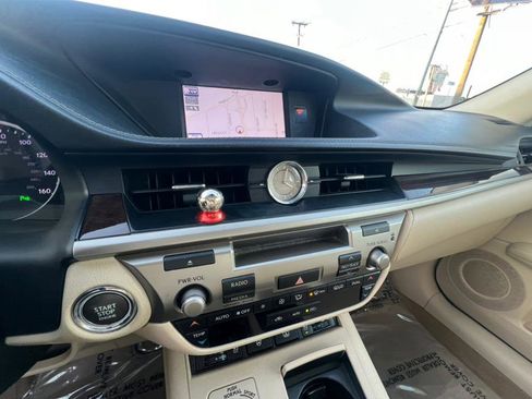 Used 2013 Lexus ES 350 image 12