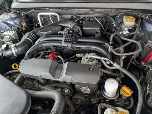 Used 2017 Subaru Legacy 2.5i Premium w/ Moonroof Package image 24