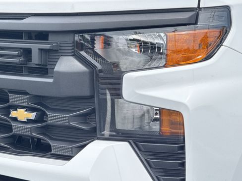 Used 2026 Chevrolet Silverado 1500 W/T w/ Trailering Package AWD/4WD image 6