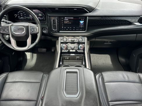 Used 2023 GMC Yukon Denali w/ LPO, Floor Liner Package AWD/4WD image 13
