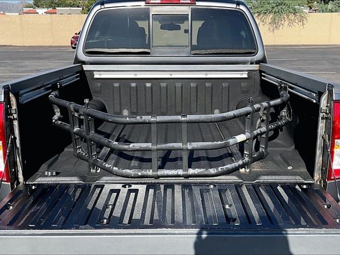 Used 2018 Nissan Frontier PRO-4X AWD/4WD image 26