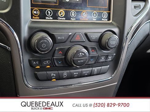 Used 2018 Jeep Grand Cherokee Limited image 18