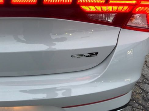 Used 2021 Kia K5 GT-Line w/ GT-Line FWD Premium Package image 4