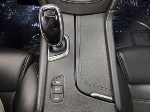 Used 2018 Cadillac XT5 Platinum w/ Driver Assist Package AWD/4WD image 21