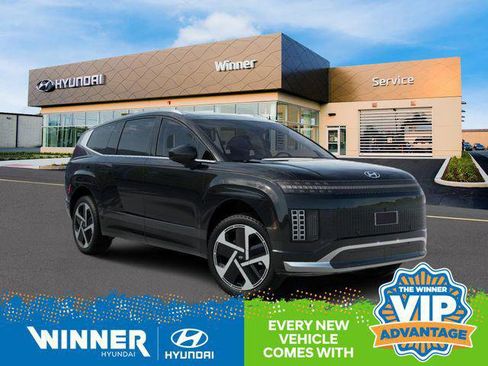 New 2026 Hyundai Ioniq 9 Calligraphy image 8