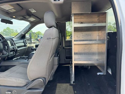 Used 2018 Ford F250 XLT AWD/4WD image 16