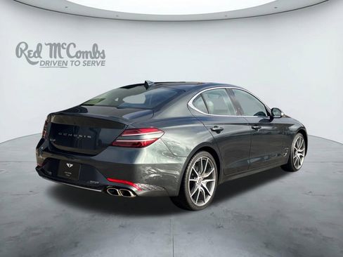 Used 2023 Genesis G70 2.0T image 5