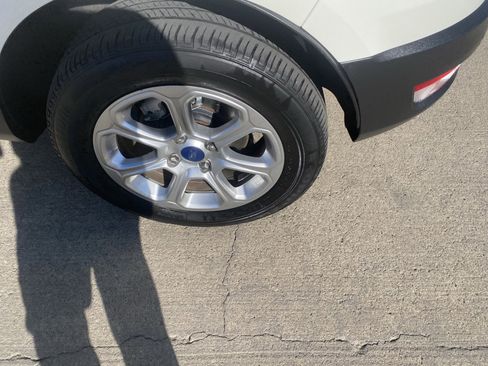 Used 2020 Ford EcoSport SE image 8