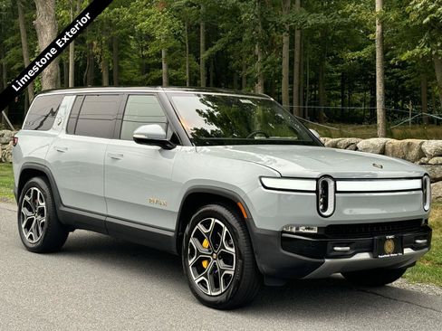 Used 2022 Rivian R1S Launch Edition AWD/4WD image 1