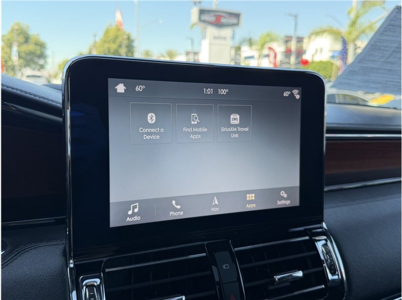 Used 2019 Lincoln Navigator Select RWD image 52