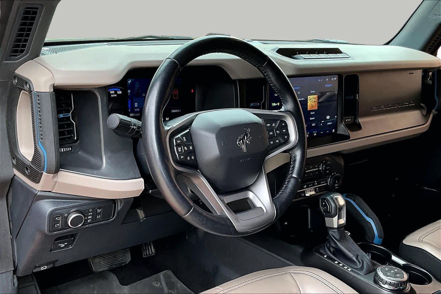 Used 2022 Ford Bronco Wildtrak AWD/4WD image 18