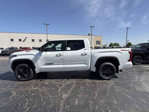 New 2026 Toyota Tundra Limited AWD/4WD image 21