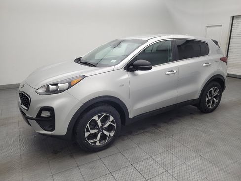 Used 2021 Kia Sportage LX w/ LX AWD Popular Package image 2