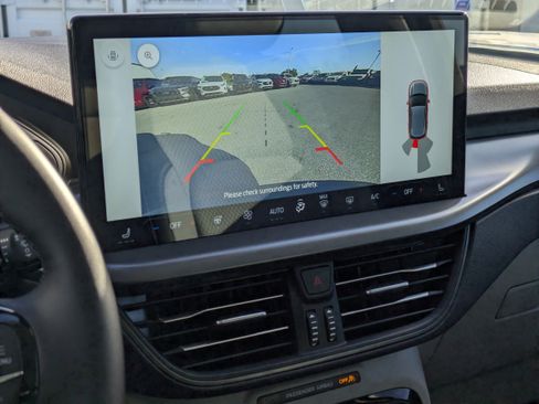 New 2026 Ford Escape SE FWD image 31