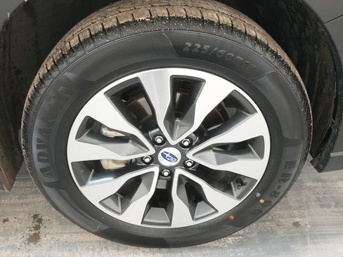 Used 2023 Subaru Outback Limited image 11