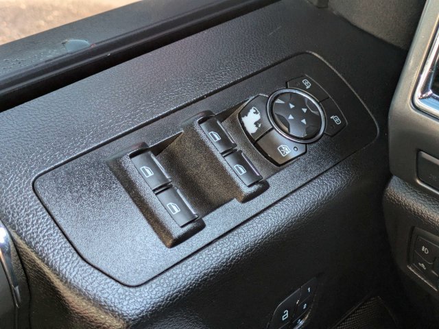Used 2016 Ford F150 Lariat w/ Equipment Group 502A Luxury RWD image 24
