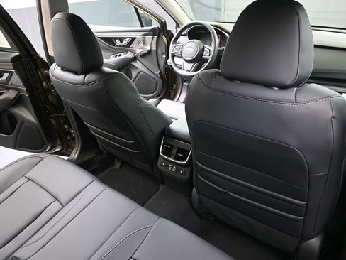 Certified 2025 Subaru Outback Limited image 15