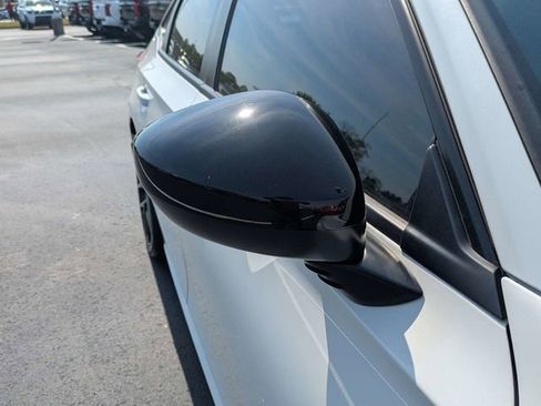 Used 2024 Honda Civic Sport image 11