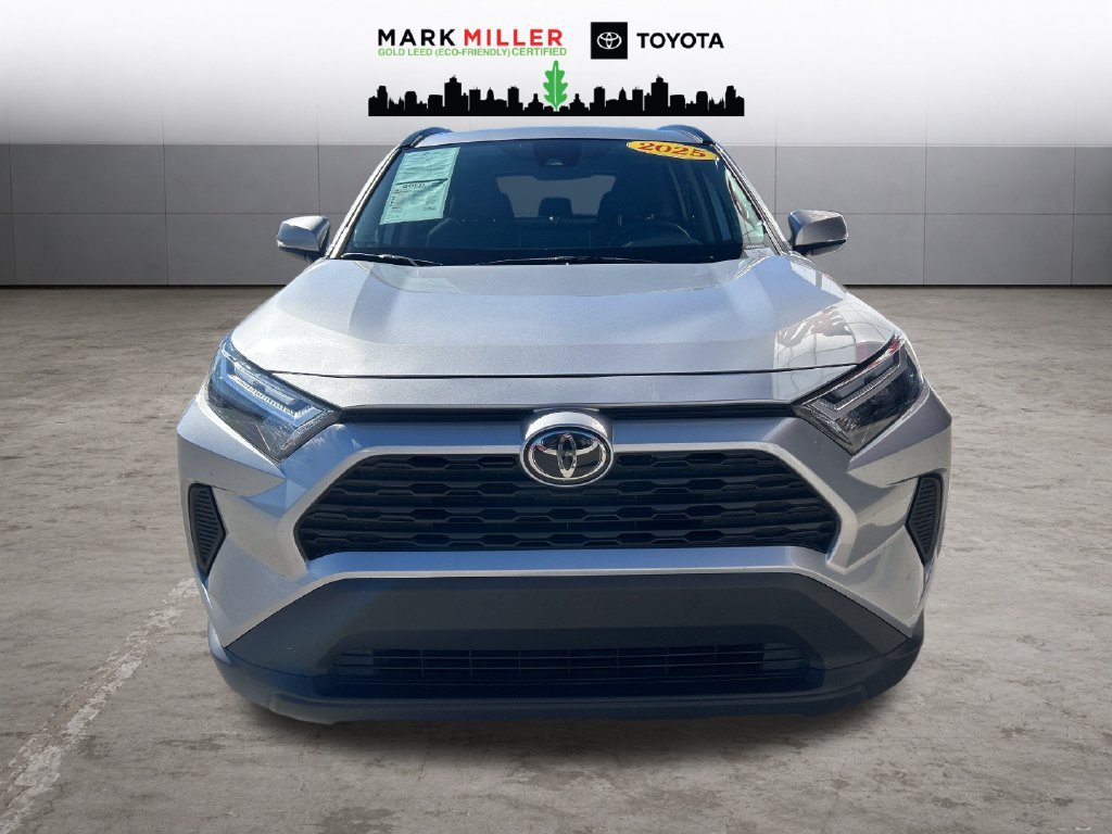 Certified 2025 Toyota RAV4 XLE AWD/4WD image 9